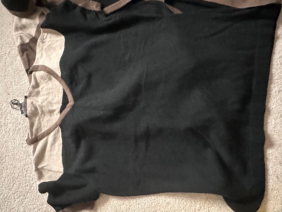 Set Taviani, cardigan Dtlm, pulover G Darel, CD Oud