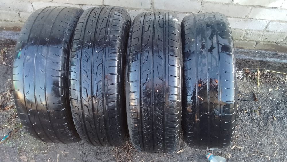 Продам диски с резиной 14r штампы