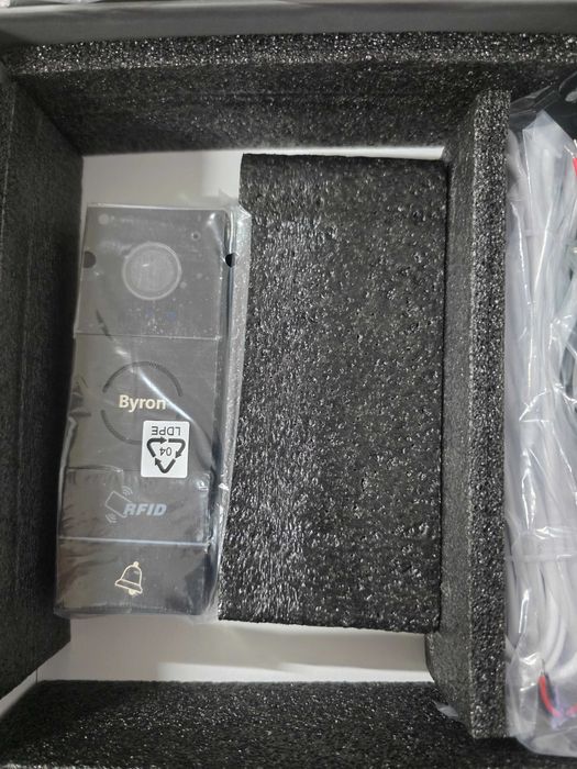 Videointerfon wireless Byron DIC-23312 7'' HD