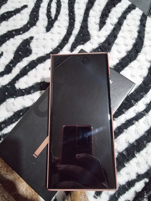 Prodavase Samsung note.20ultra