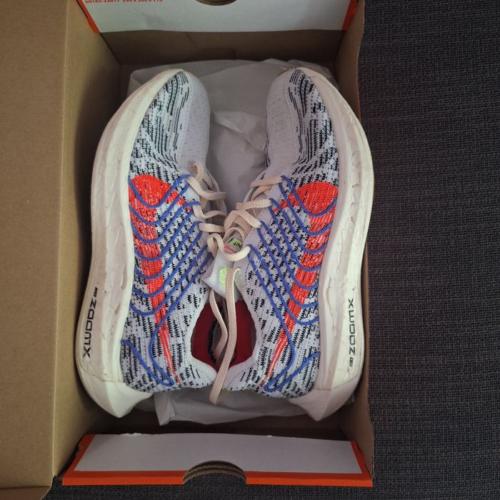 Nike zoomx Asics Noosa