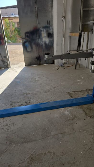 Сдам бокс в аренду с подъемником