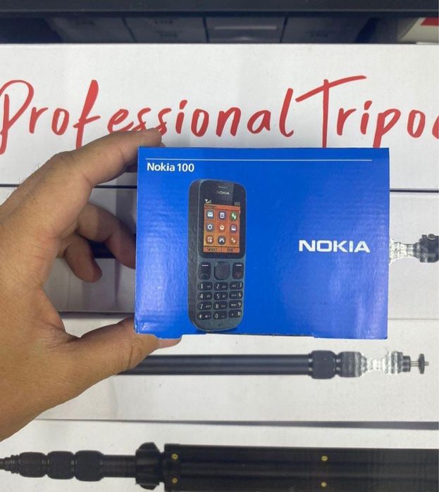 Простушка Нокиа 6303!