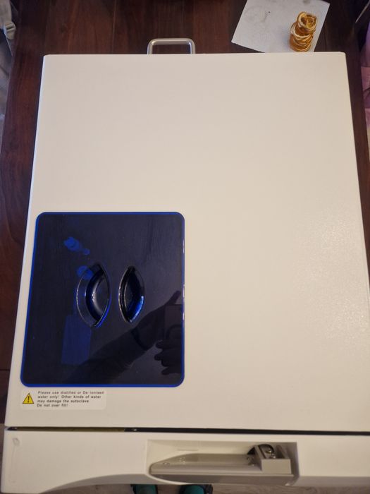 Autoclav sterilizare 8L NOU