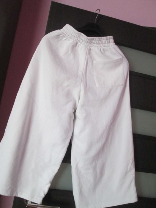 pantaloni albi Zara largi S