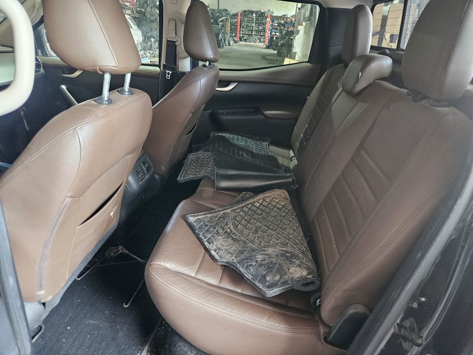 Mercedes X250cdi.На Части