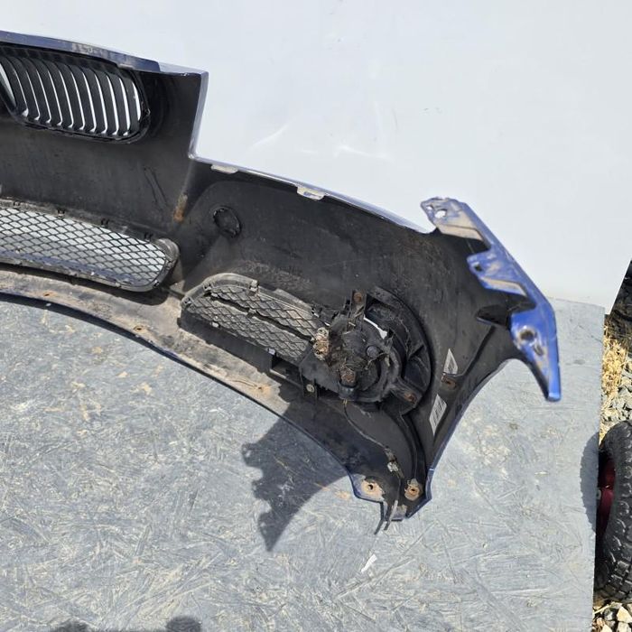 Bara fata cu proiectoare BMW Seria 3 LCI E90