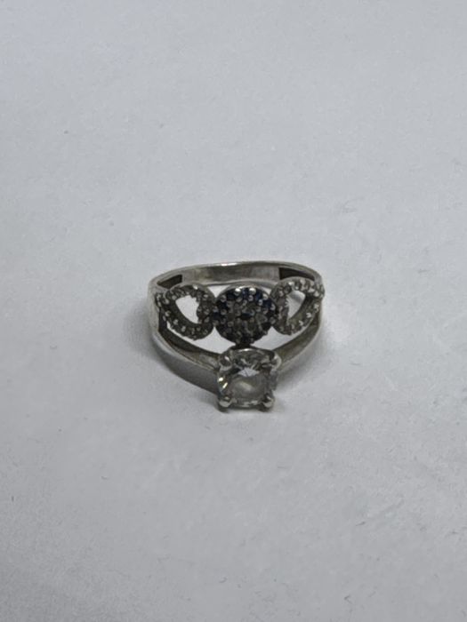 сребърен дамски пръстен 4.15гр 925