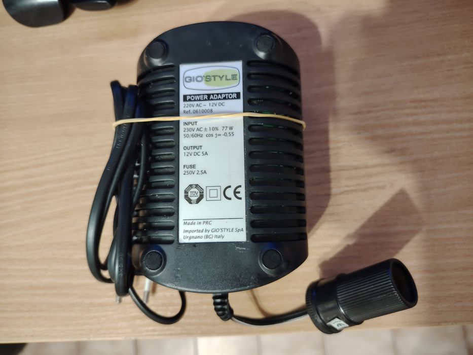 Адаптер за хладилна чанта GIOSTYLE  230/12v.