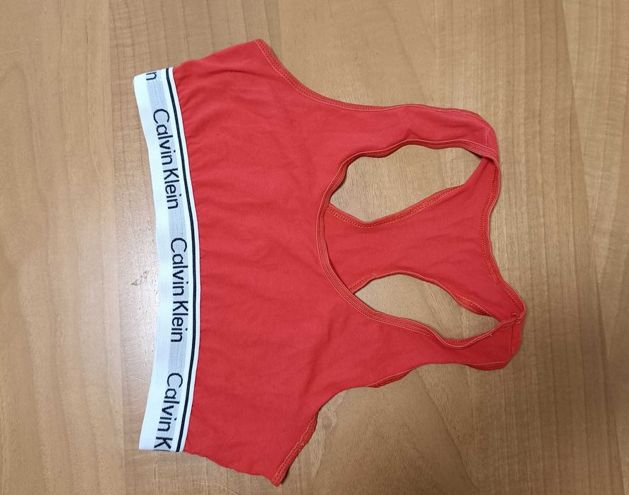 Calvin Klein-Много Запазено