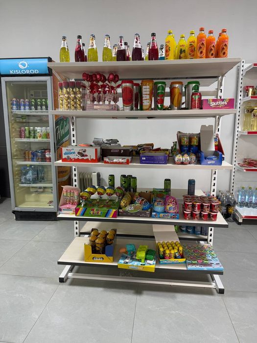 Стеллаж для магазина