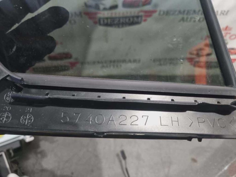 Geam fix usa stanga spate 5740A225 / 5740A227 Mitsubishi Eclipse Cross