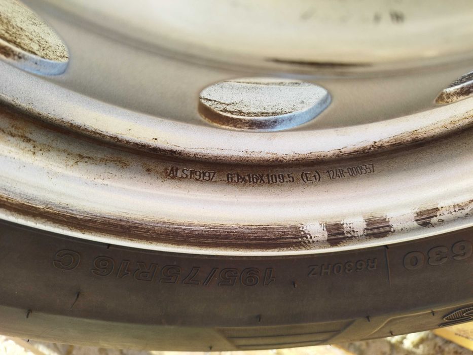 16 джанти 6х180 FORD Trasit 6J et109.5 Bridgestone 195/75/16 2018г