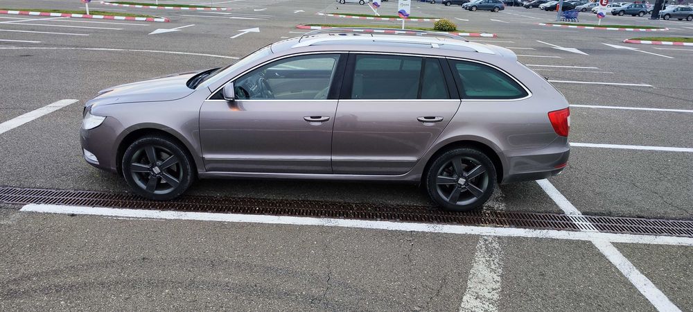Skoda Superb 4X4 2.0 TDI 170 CP