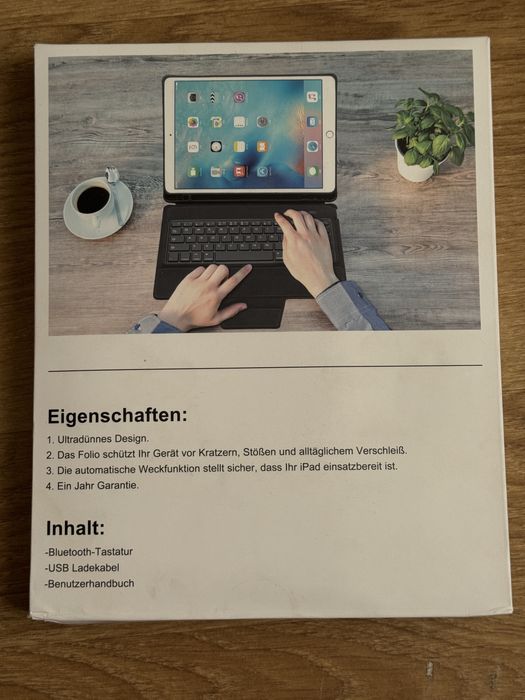 Husa iPad 10.2 inch cu tastatura bluetooth ipad 7 2019, 8 2020, 9 2021