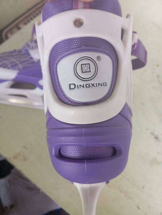 Продам детские коньки.