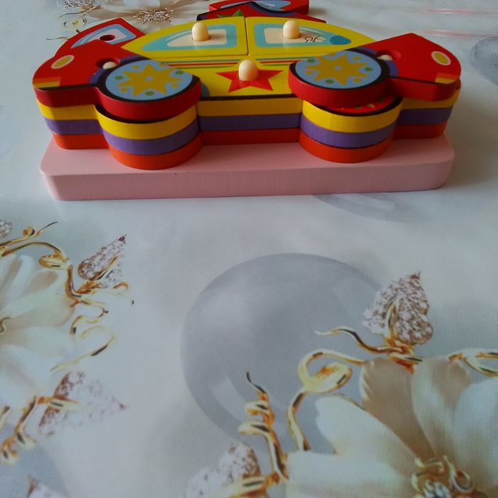 Обучающие деревянные пазлы для малышей 2 вида.