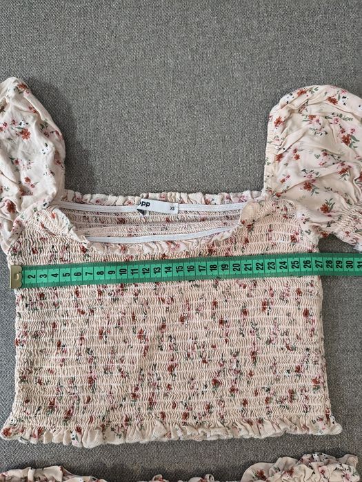 Compleu top cu fusta Cropp