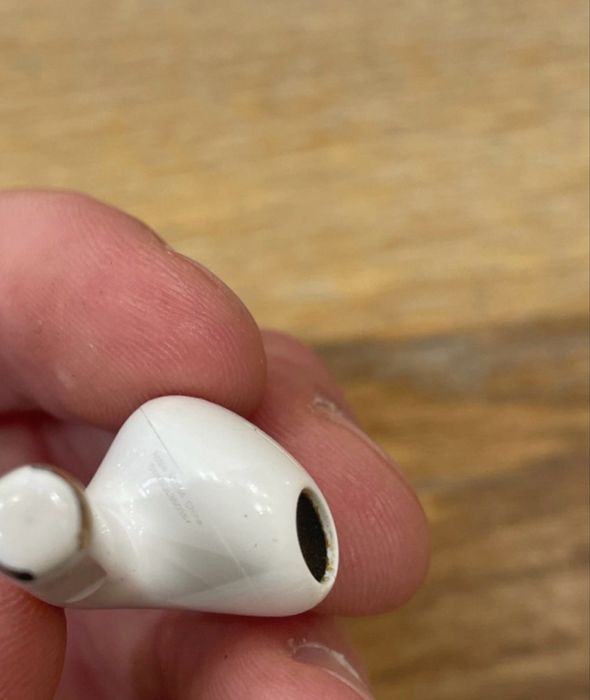 Vand Air Pods 3 apple