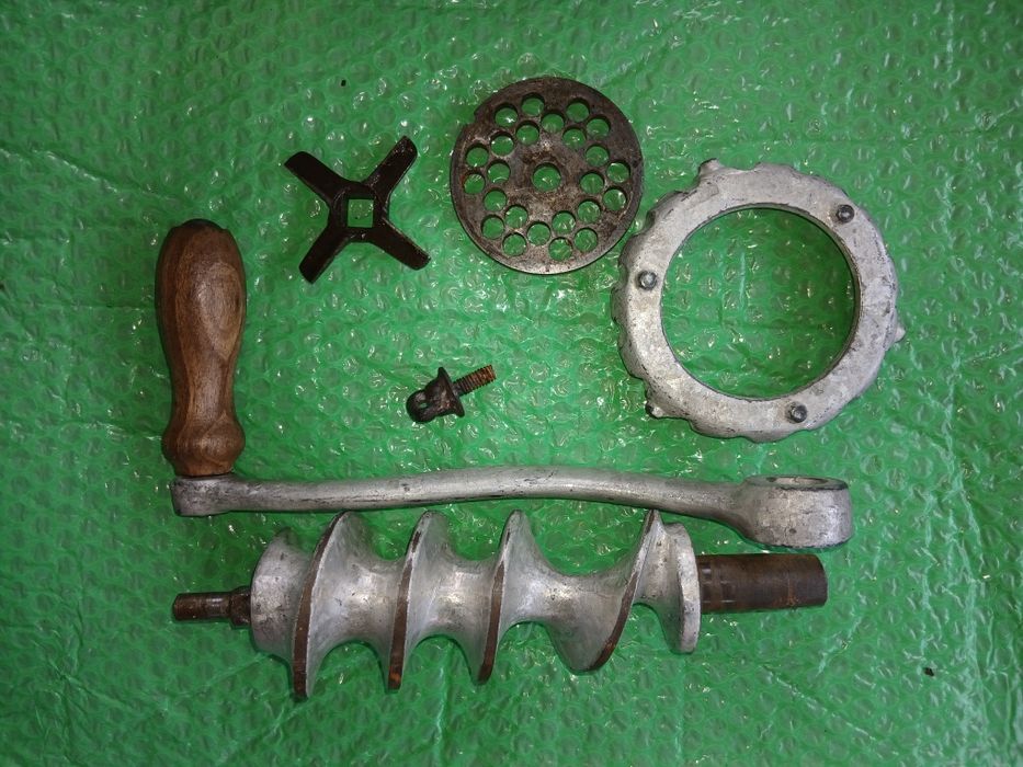 Mașină tocat carne 20