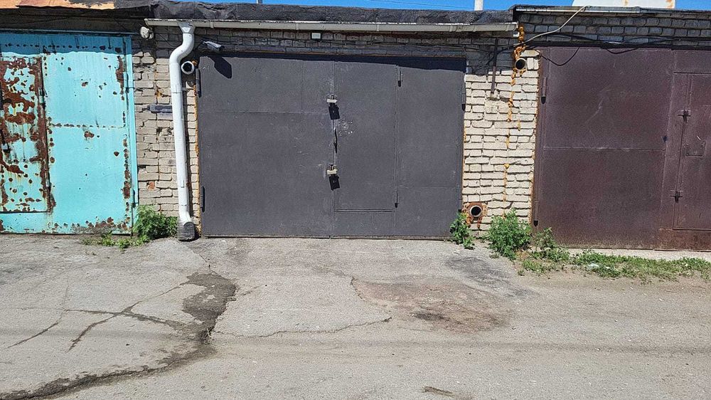Продаётся добротный капитальный и утеплённый гараж ГЭК 13 Электрон