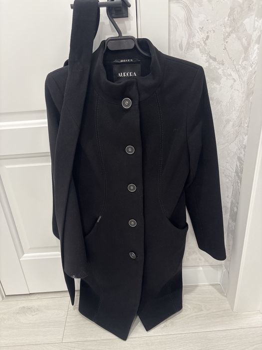 Пальто женское, весеннее