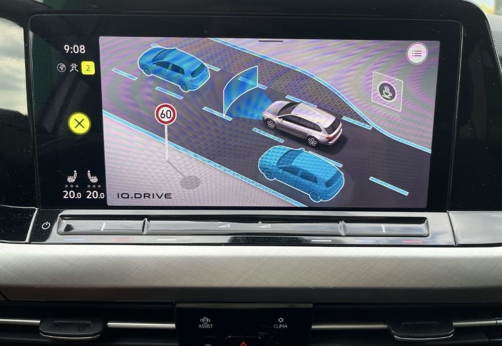 Volkswagen Golf 8 / 2LDiesel  150 cp/Automat