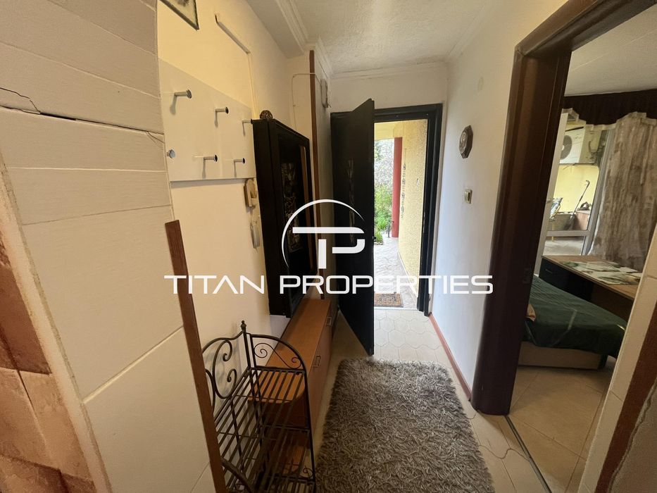 Дава се под наем Двустаен апартамент в Варна, м-т Траката - 50 кв.м за 450 € - Снимка #3