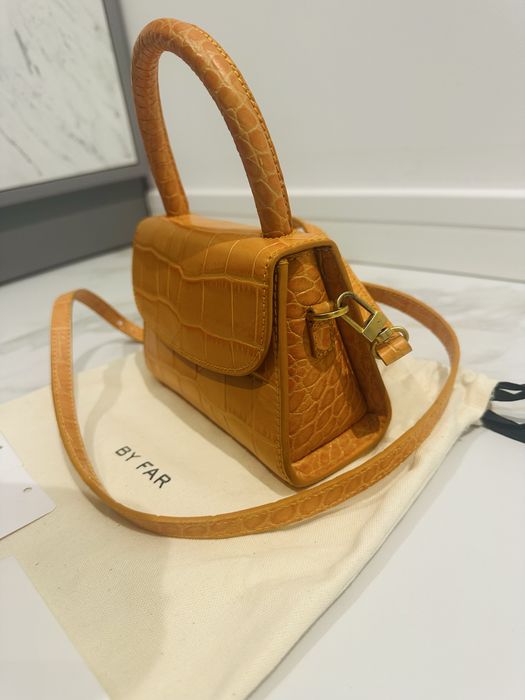 Чанта естествена кожа  BY FAR