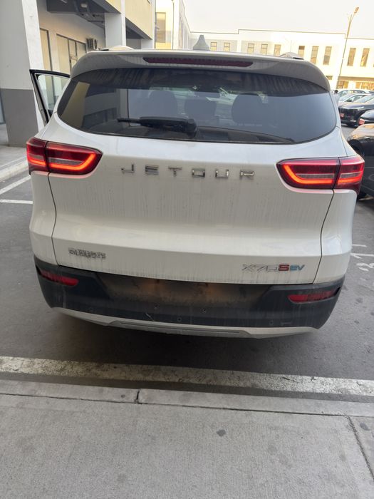 JETOUR X70 Suv 2022 yil