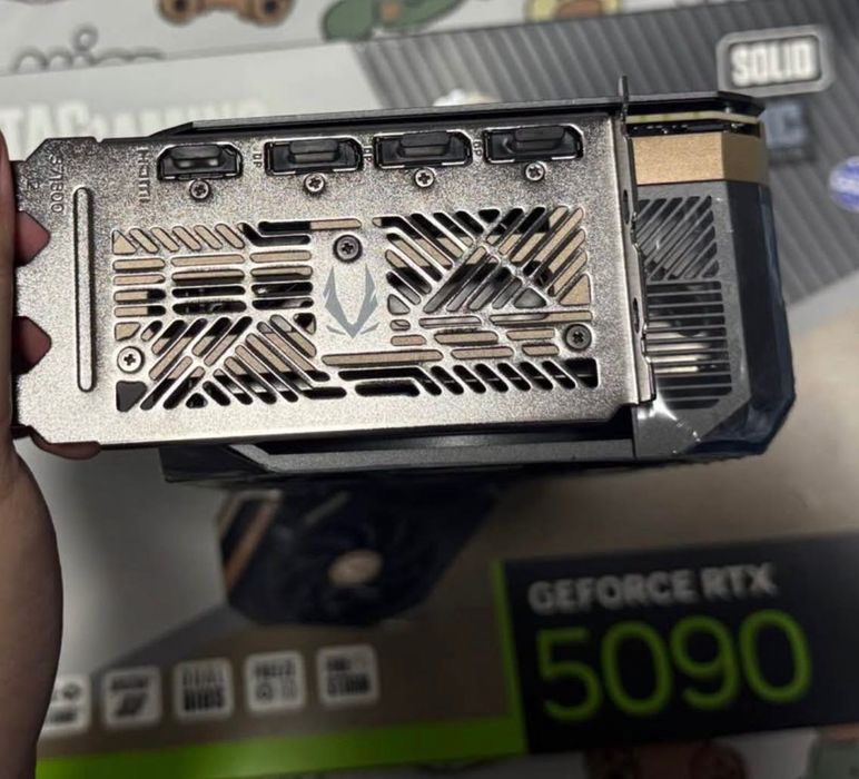 Видеокарта ZOTAC GeForce RTX 5090 SOLID OC 32GB GDDR7