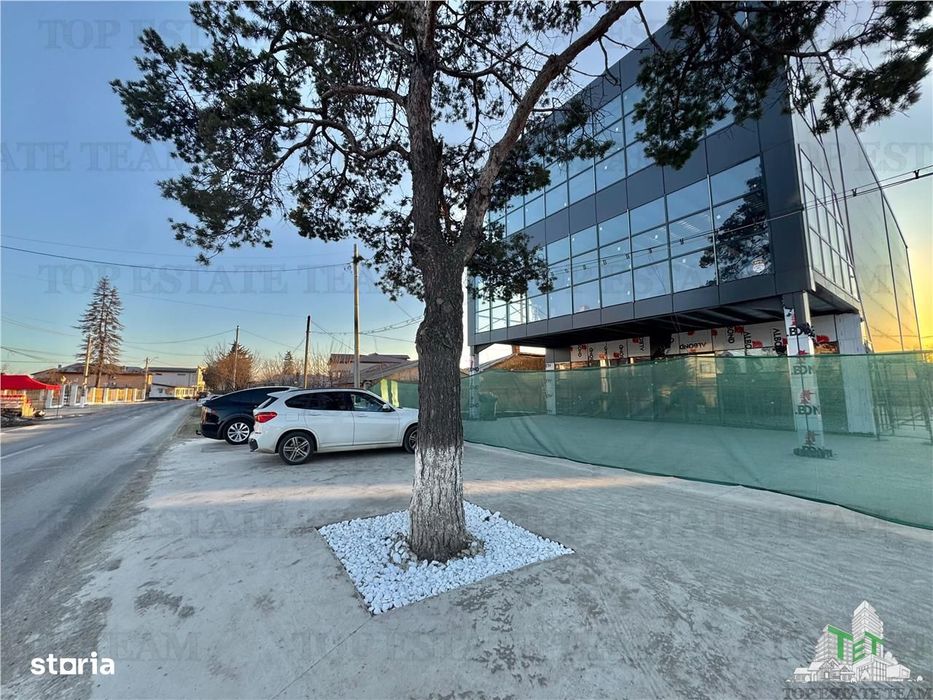 Spatiu comercial de inchiriat + 15 parcari  in Ilfov