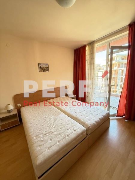 Продава се Едностаен апартамент в к.к. Слънчев бряг - 51 кв.м за 1102 €/кв.м - Снимка #3