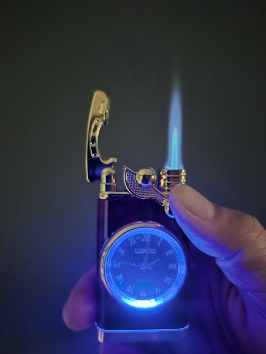 Запалка с часовник в подаръчна кутия,6 цвята