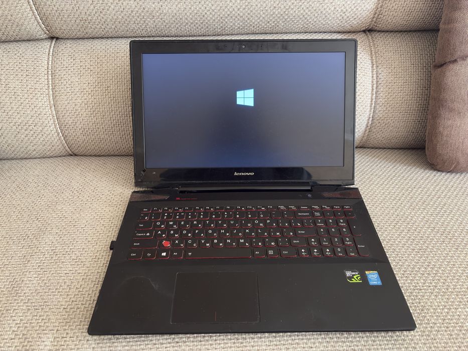 Ноутбук Lenovo y50-70