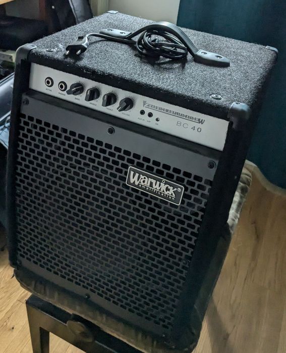 Combo Bass Warwick BC40