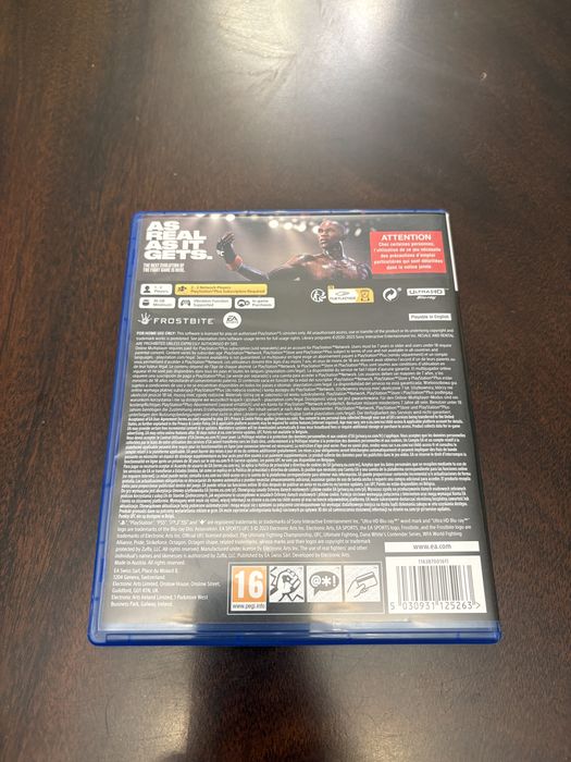 UFC 5 PS5 диск идеальное состояние