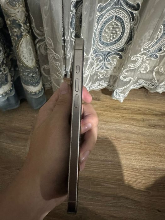 Iphone 16po max 100 % аккум