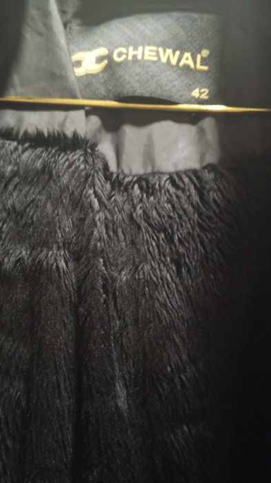 Kurtka ayol va qizlar uchun