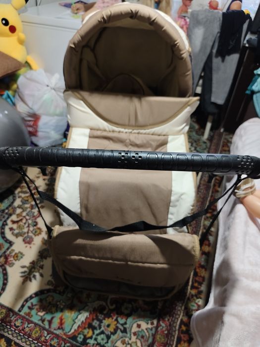 Продам детскую коляску
