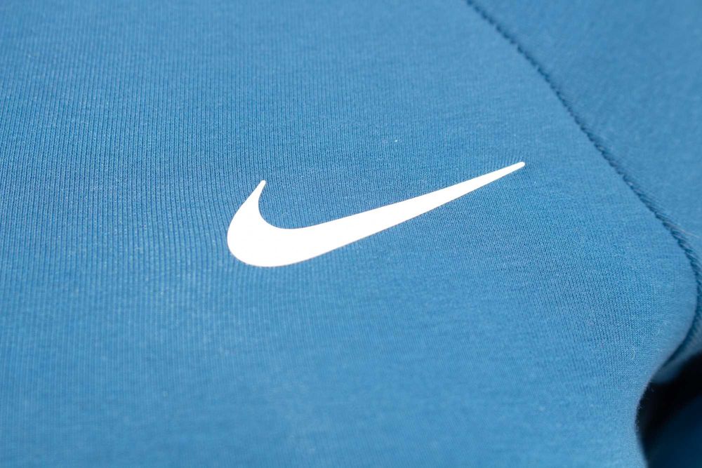 Nike оригинална спортна рокля мини синя с цип XS