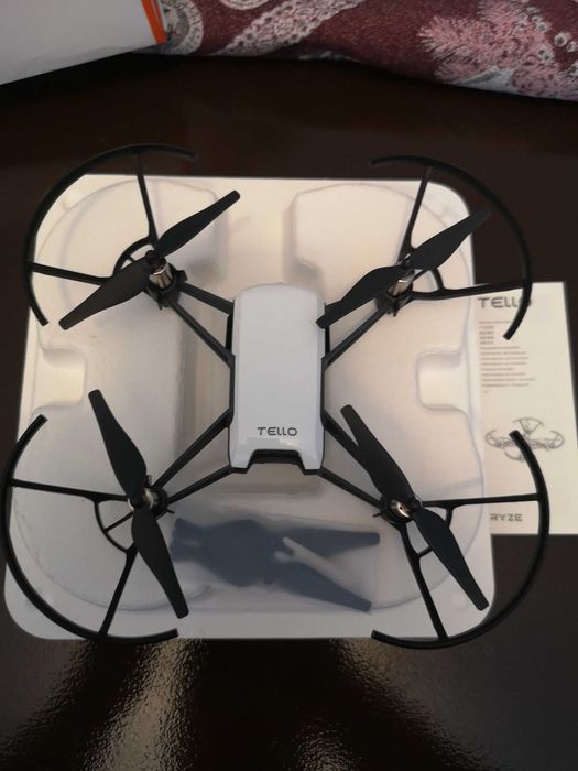 Tello дрон БЕЗ БАТЕРИЯ! / Tello drone WITHOUT BATTERY!