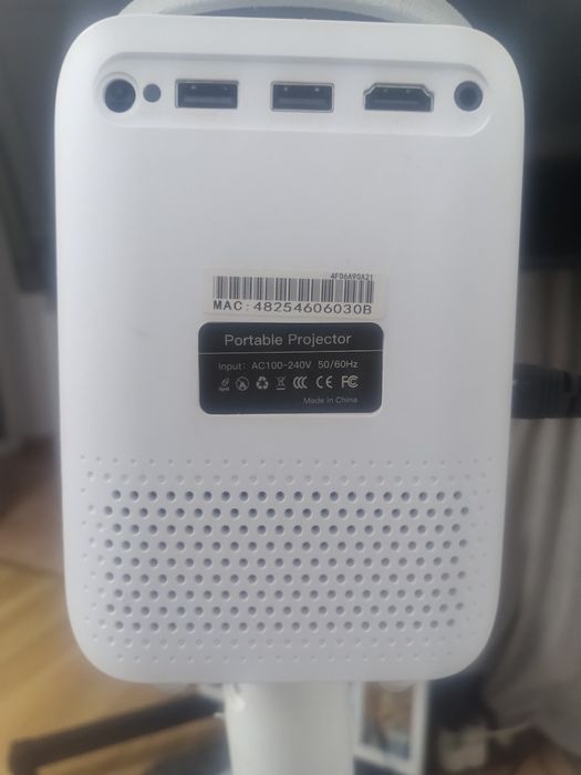 Video proiector android 4k oferta!