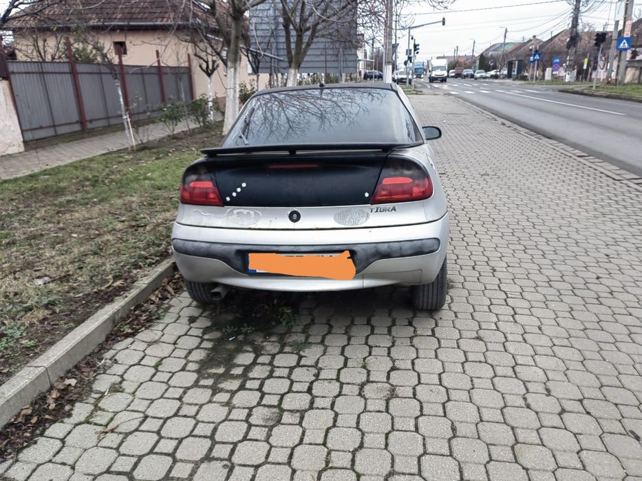 Vând Opel  tigra