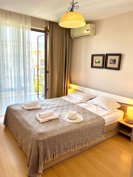 Продава се Двустаен апартамент в Свети Влас - 56 кв.м за 2018 €/кв.м - Снимка #2