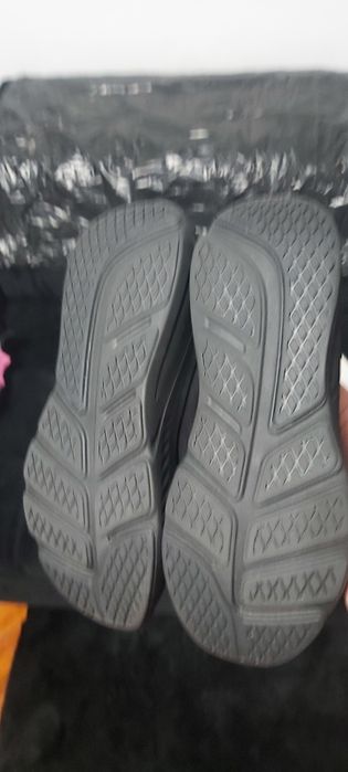 Adidas Cloudfoam  Confort,noi la cutie