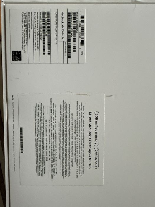 13- inch Macbook air M1 8/256