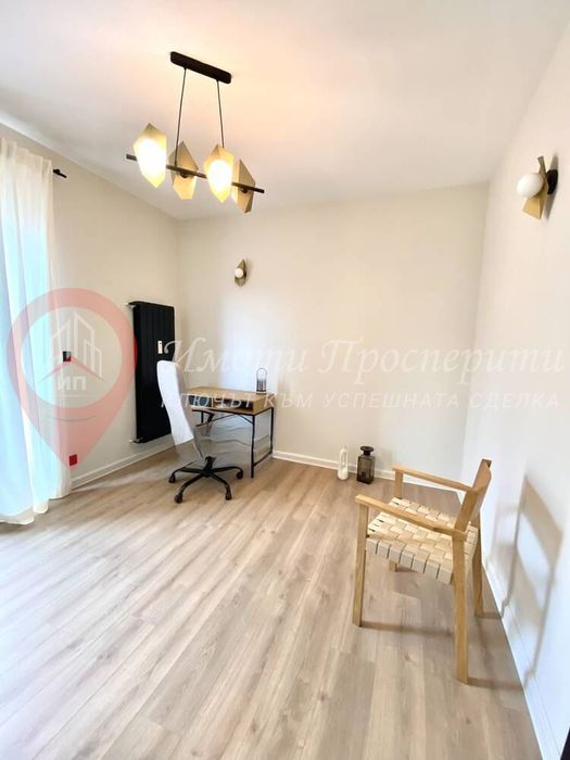 Продава се Тристаен апартамент в София, Център - 90 кв.м за 5000 €/кв.м - Снимка #2