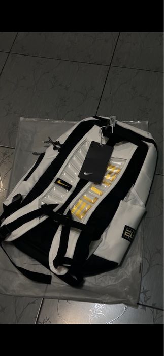 Рюкзак элита белая