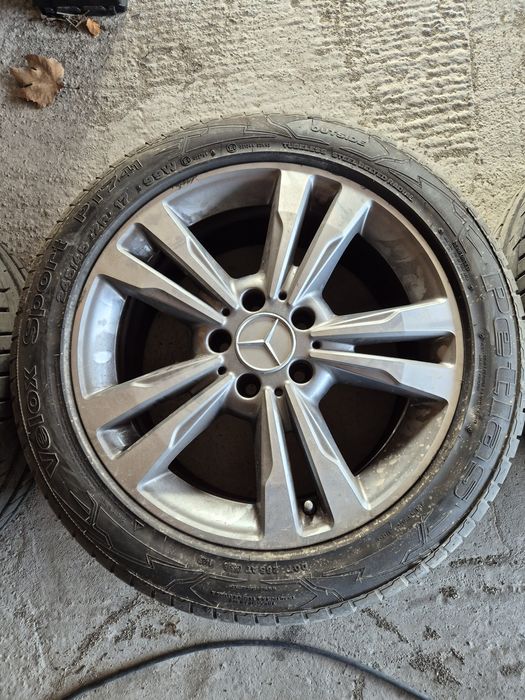 Гуми с джанти 245 45 17